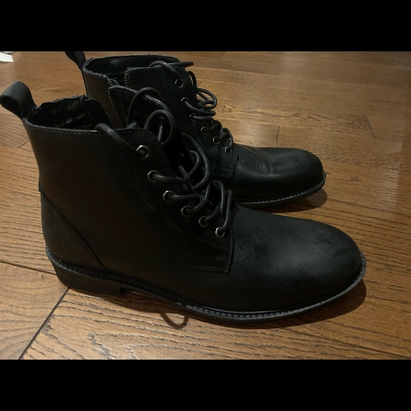 Steve Madden Krank Black Leather Boot - Picture 3 of 7